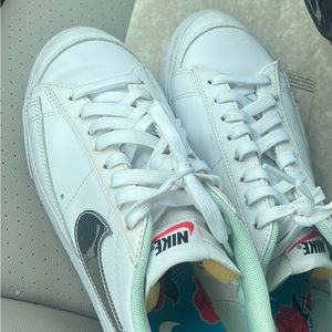 Reissue with discount to original buyer